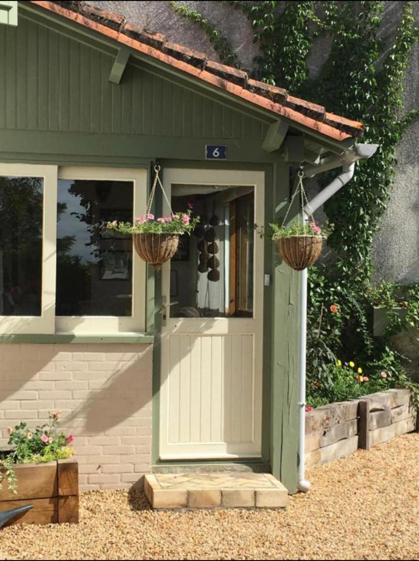Maison La Roche Chambre D'Hotes Le Vigeant Dış mekan fotoğraf
